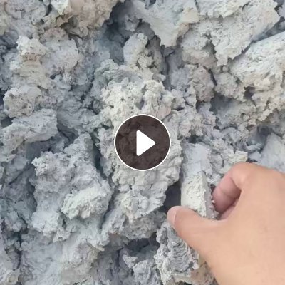 长期出售拷贝纸下来的尾浆，压板机压过水分很小，吨袋装