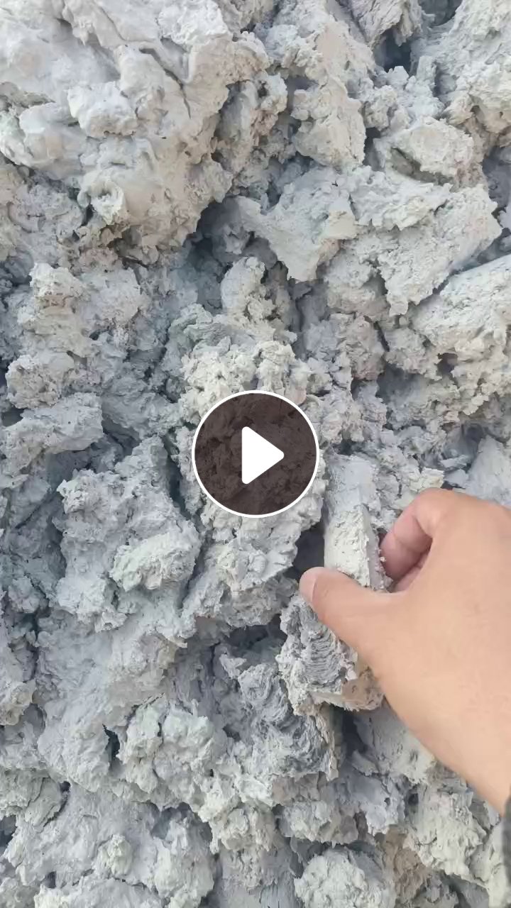 长期出售拷贝纸下来的尾浆，压板机压过水分很小，吨袋装