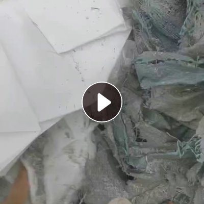 长期出售涤纶废布，涤纶边角料，分白色，杂色，现货共七十吨