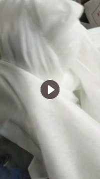 长期出售纯棉无纺布边角，涤纶无纺布边角料带点胶，纯棉落棉，总共有10吨左右，货在山东临沂