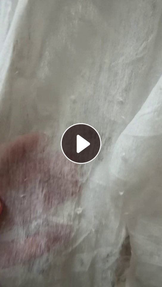 长期出售无纺布边角料，有纯涤纶的，也有涤纶木浆无纺布，纯涤纶占6成，现货六七吨