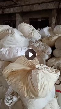 长期出售旧衣服大白，白料，开花料，现有有9.6米一车，货在山东青岛