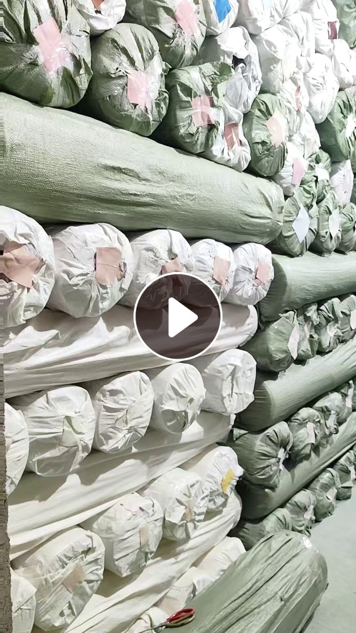 长期出售超纤革超纤皮革，鞋材厂下来的，门幅1米4，克重不一，统货出，现货70吨，货在福建泉州