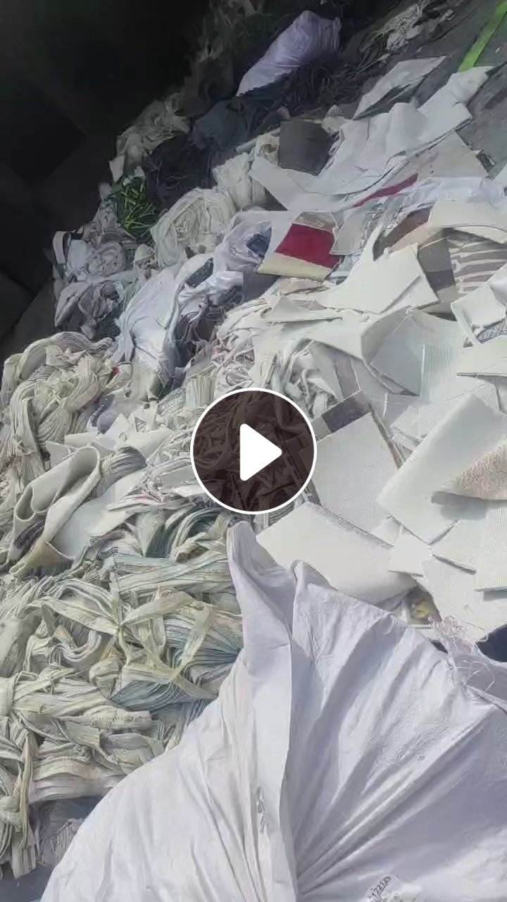 长期出售pp编制袋边角料，丙纶废布，含钙粉，月供100吨