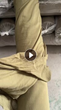 长期出售雪纺纯色库存布，印花库存布，门幅145克重45，统货出，一匹150米左右。