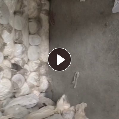 长期大量出售织布厂下来的针织涤纶卷布，涤纶布，白色偏多，现货有大几十吨，货在浙江湖州