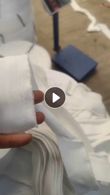 长期大量回收白色化纤布条切边条，不要带皮的，要纯白色的，捆绑树木用，每个月收15吨