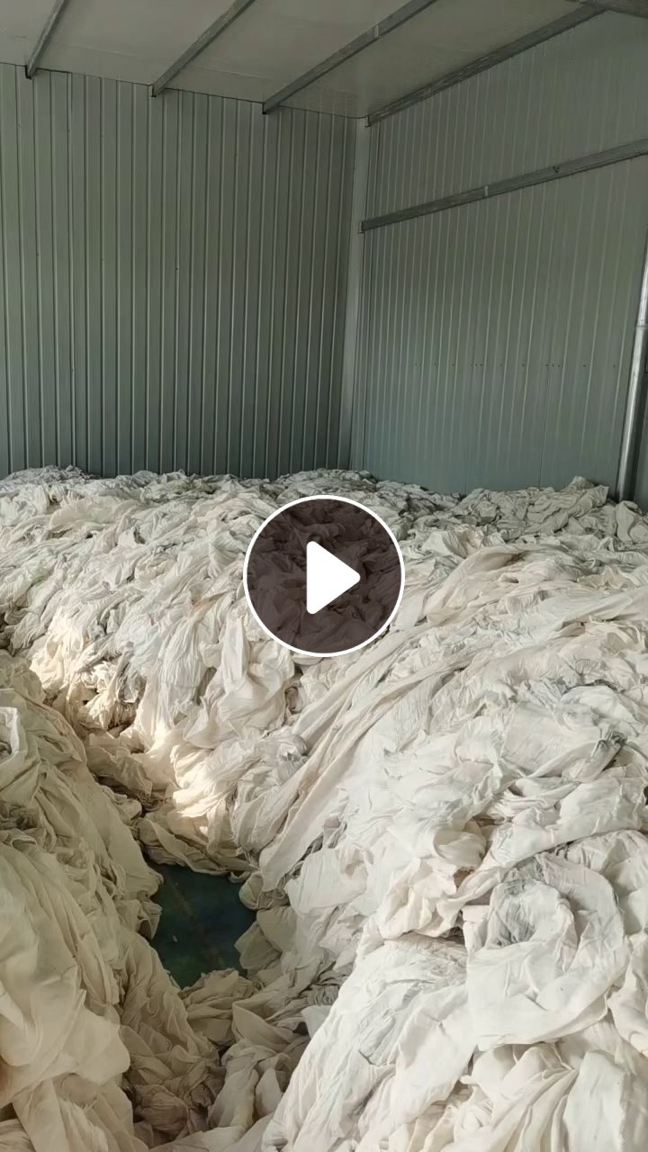 长期出售织布厂下来的纯棉废布，棉布，本白废布，现货有5吨，货在河北保定