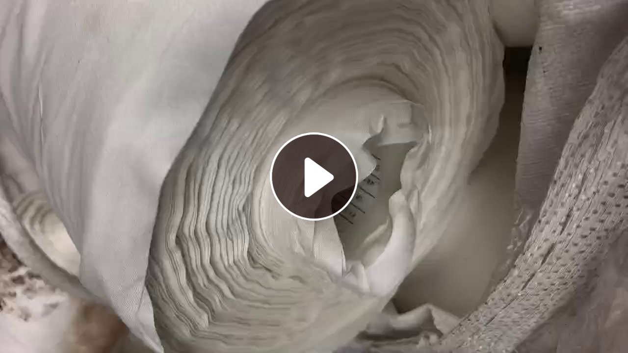 出售白色无尘卷布，无尘布，现货有9米6一车，货在湖南长沙