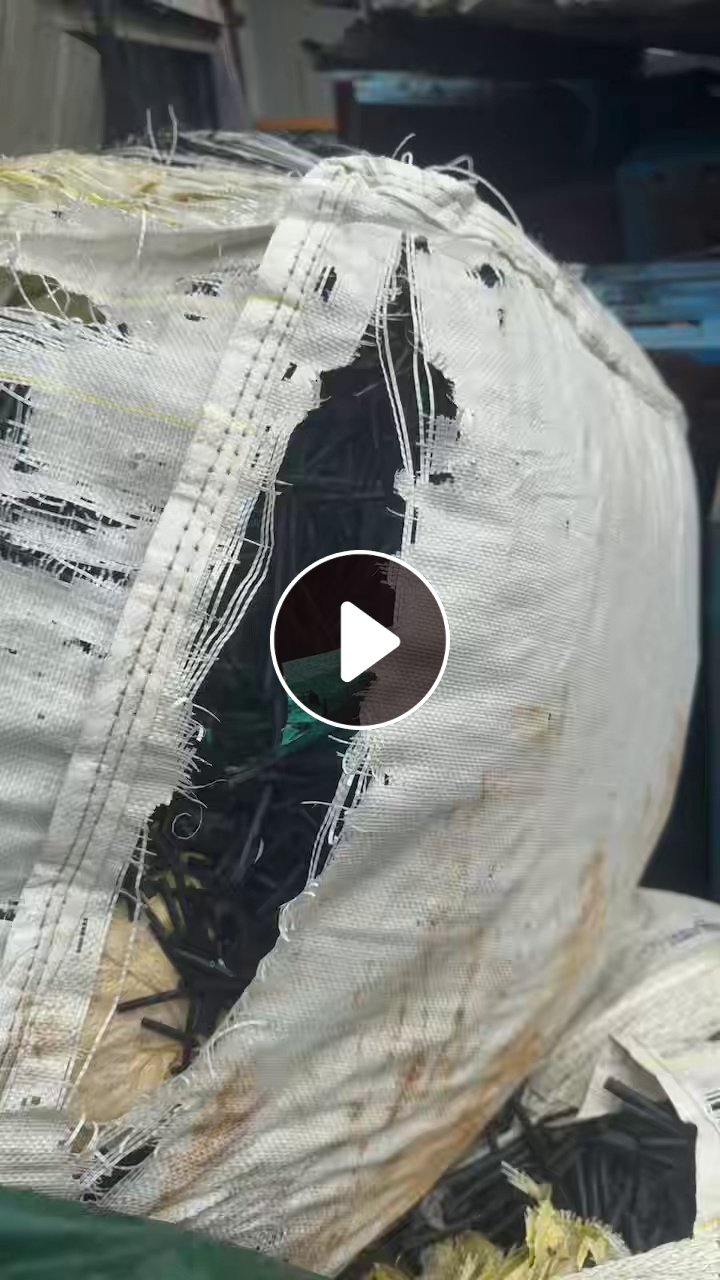 出售PVC电缆皮机头料，现货50吨