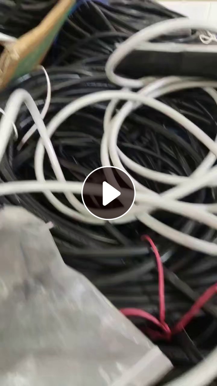 出售电线厂下来的中性PVC废料，掺TPU电线厂