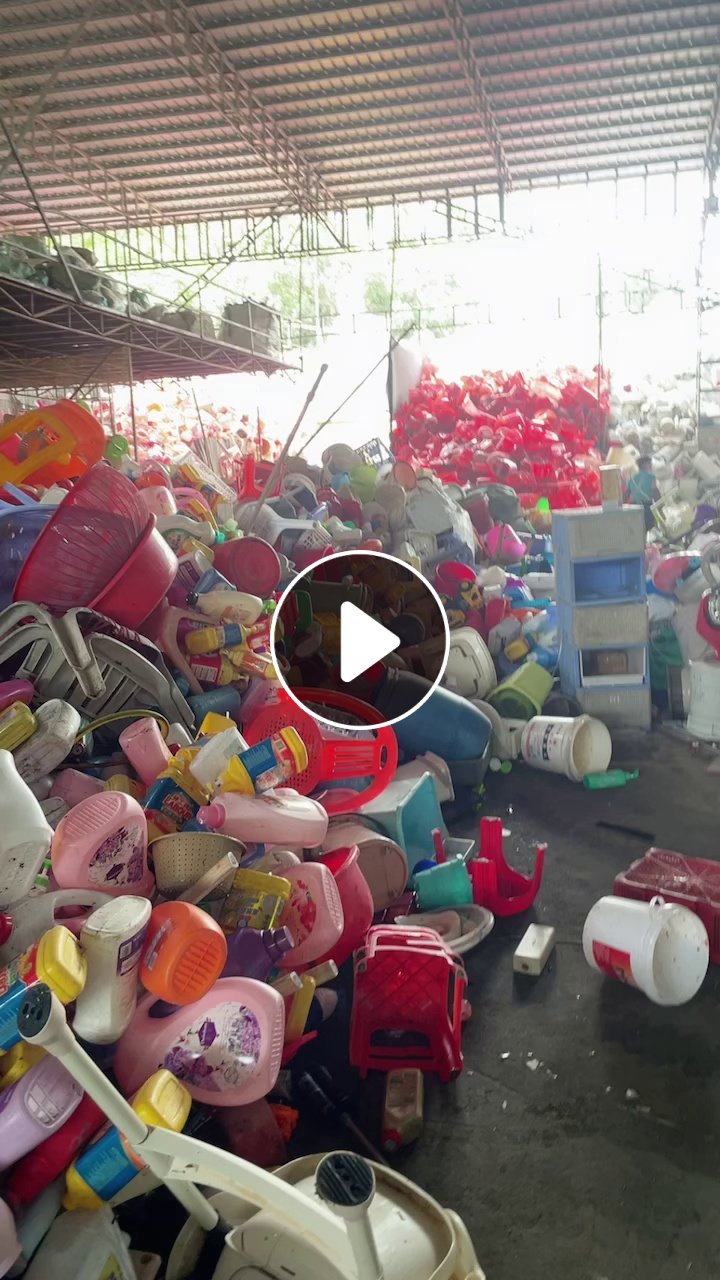 出售花乙破碎料（分色好的），花丙破碎料，月供300吨