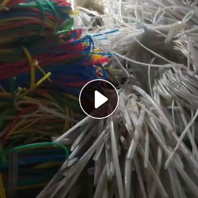 出售PVC电线皮，回收别的厂里的货，现货20多吨