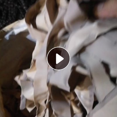 出售pvc革，现货两三吨，都是纯皮革，长期有货