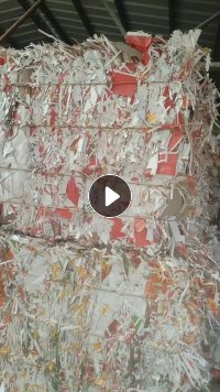 长期出售带膜的花卡纸边角料