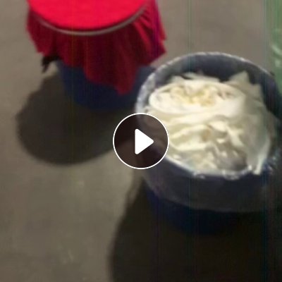 长期出售染厂下来的尼龙废布，尼龙边角料，锦氨废布，含氨纶10，20左右的都有，统货走，现货十几吨