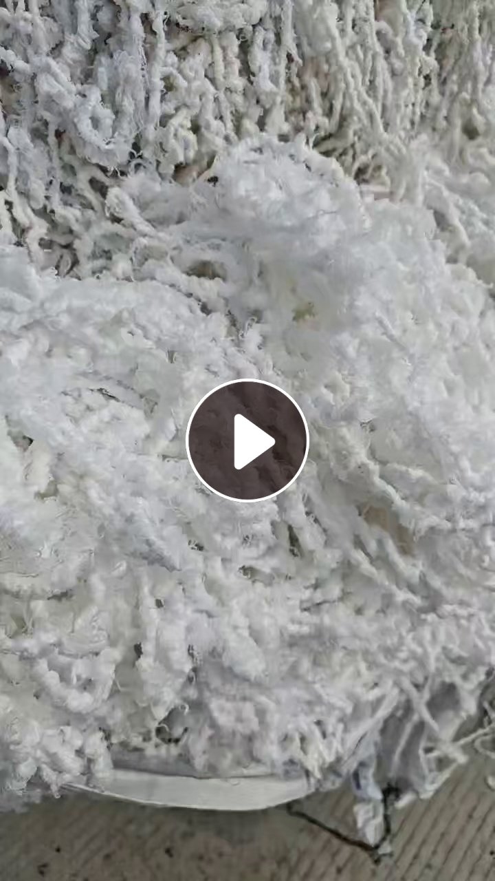 长期出售涤纶水丝，涤纶废丝，150D-200D，含水50%，每天出9.6米一车