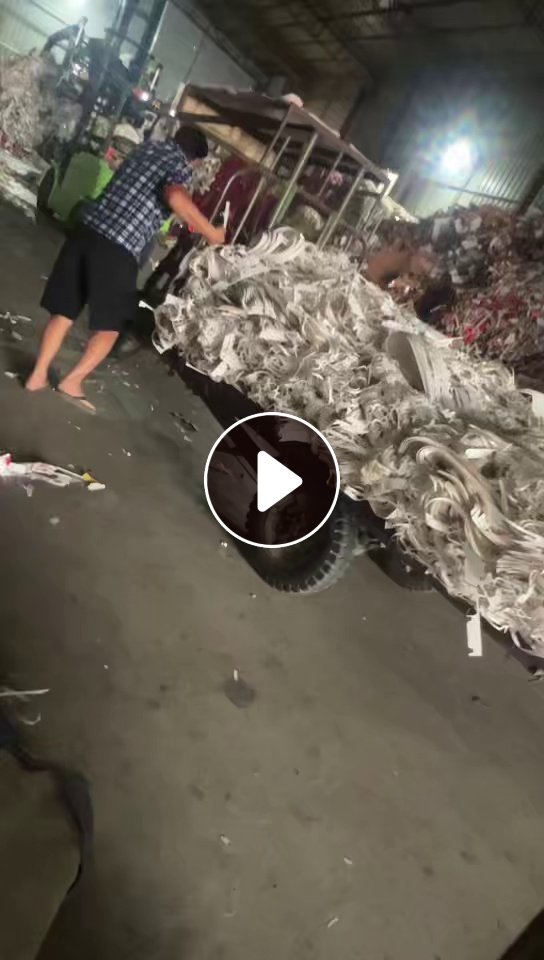 长期出售带膜的花卡纸边角料