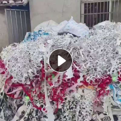 长期出售PVC足球革边料，现货30多吨