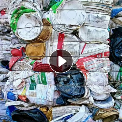 求购涂料桶压块，涂料桶毛料