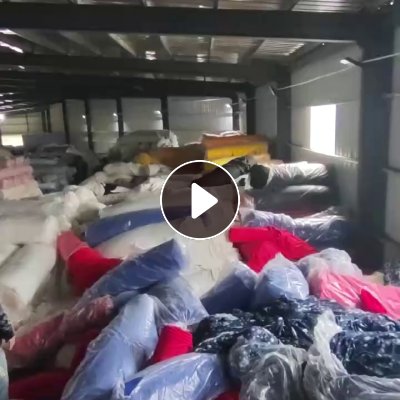 长期大量出售各种材质库存布，处理布，服装库存布，牛奶丝