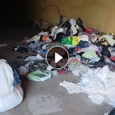 出售旧衣服黑料，下脚料，燃烧料，现货有6米8一车，货在吉林长春