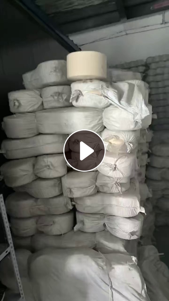 长期出售气流纺下来的纯棉16支棉纱，纯棉棉纱，库存纱，含微量黏胶