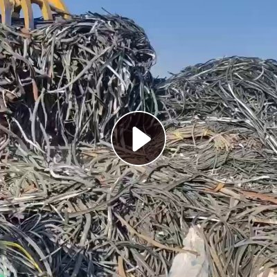 出售PVC电缆皮毛料，黑皮跟彩皮的是有分开的，月供200吨