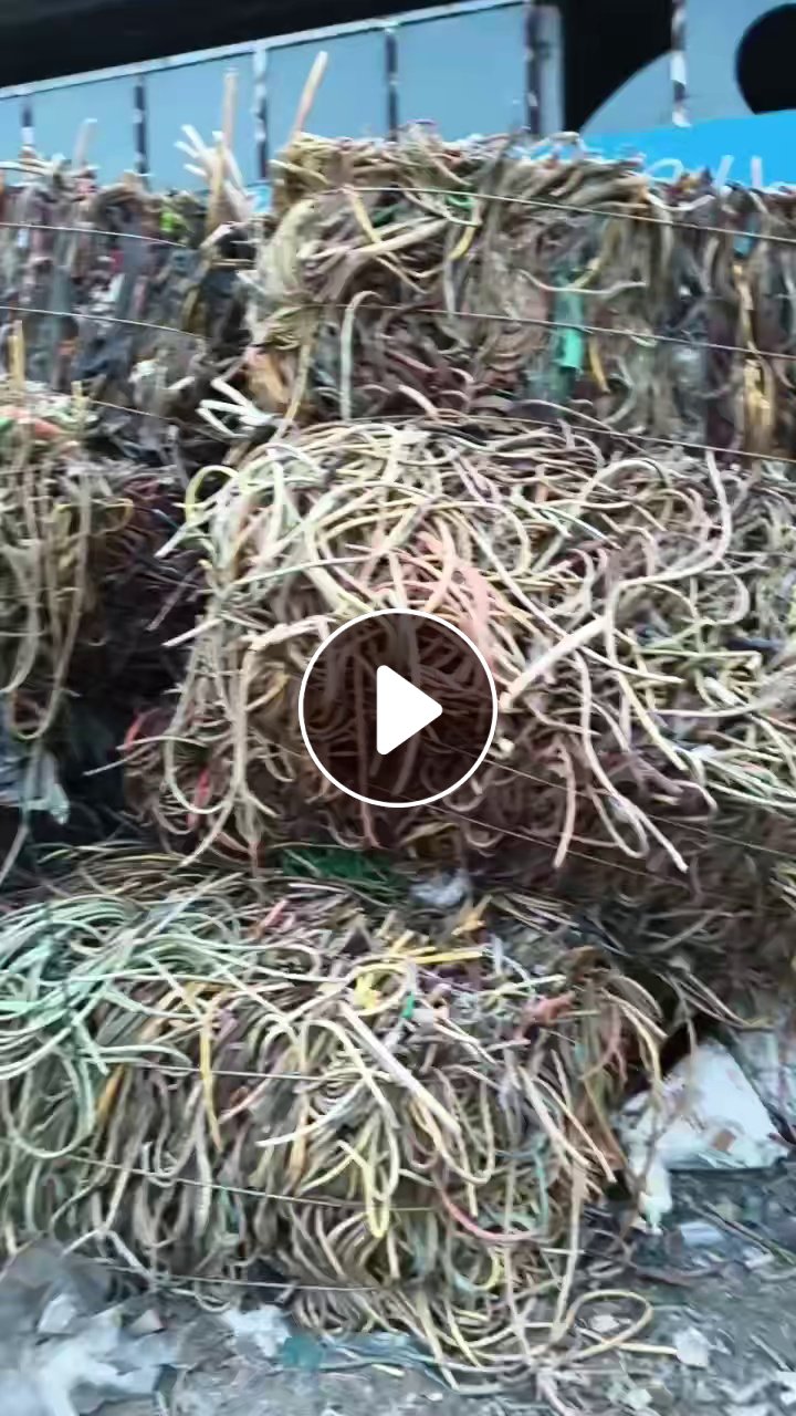 求购软质PVC管毛料，PVC线管料，月需200吨