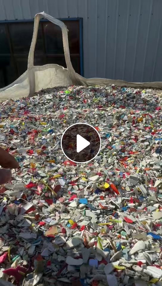 出售材质机打出来的PVC料，PVC占90%左右，现货20吨