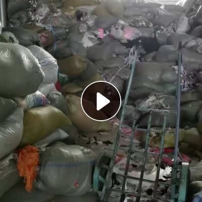 长期出售杂色泳装下脚料，锦纶废布，涤纶废布，白色涤纶开花料，氨纶含量10，现货几千吨