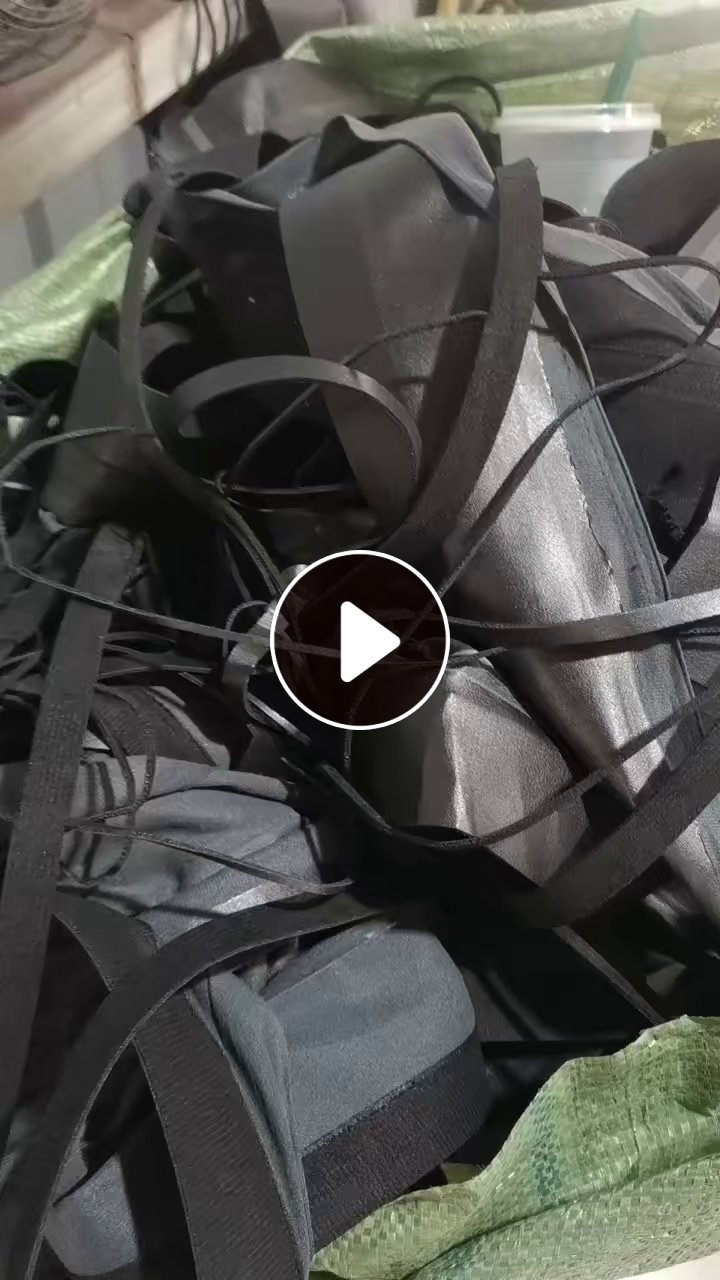 出售PVC革，座椅料，环保的，月供10吨