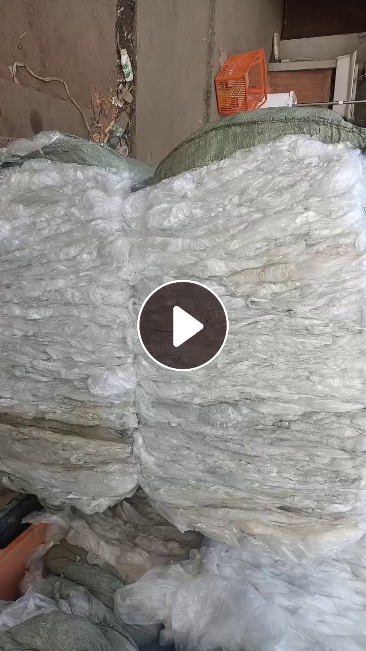 出售纺织厂下的缠绕膜，纯低压膜，月供十几吨