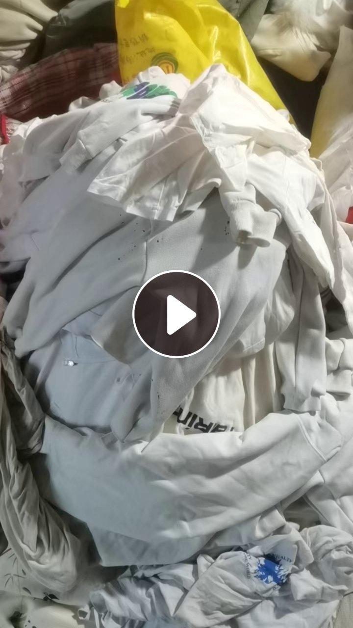 长期出售旧衣服棉白，旧衣服