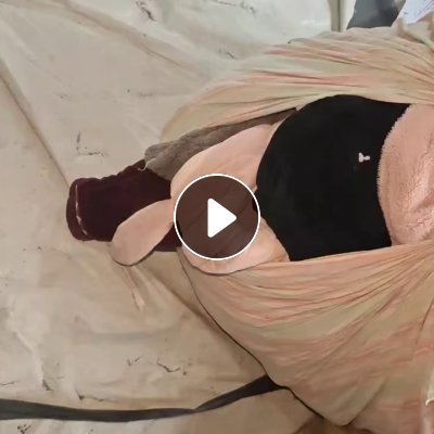 长期出售毛绒睡衣统货，睡衣料，现货三四吨