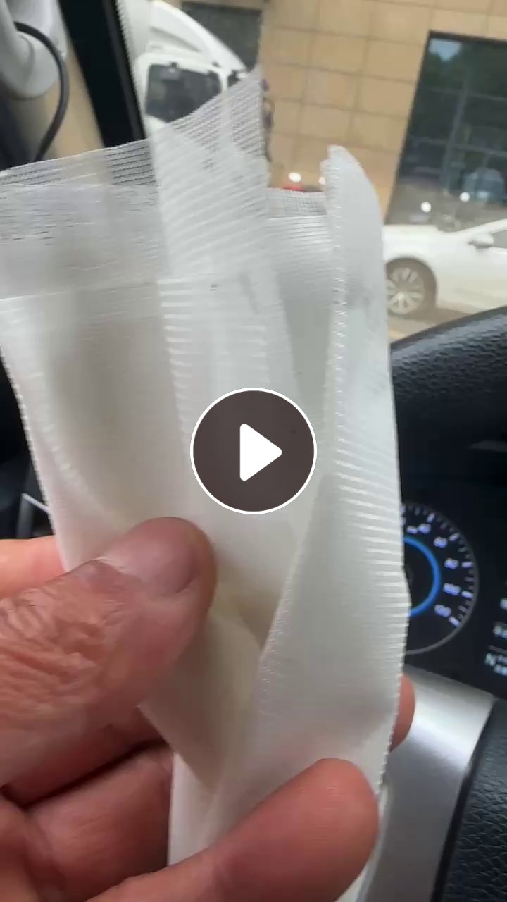 长期出售织布厂下来的白色基布边角料，基布下脚料，有带胶