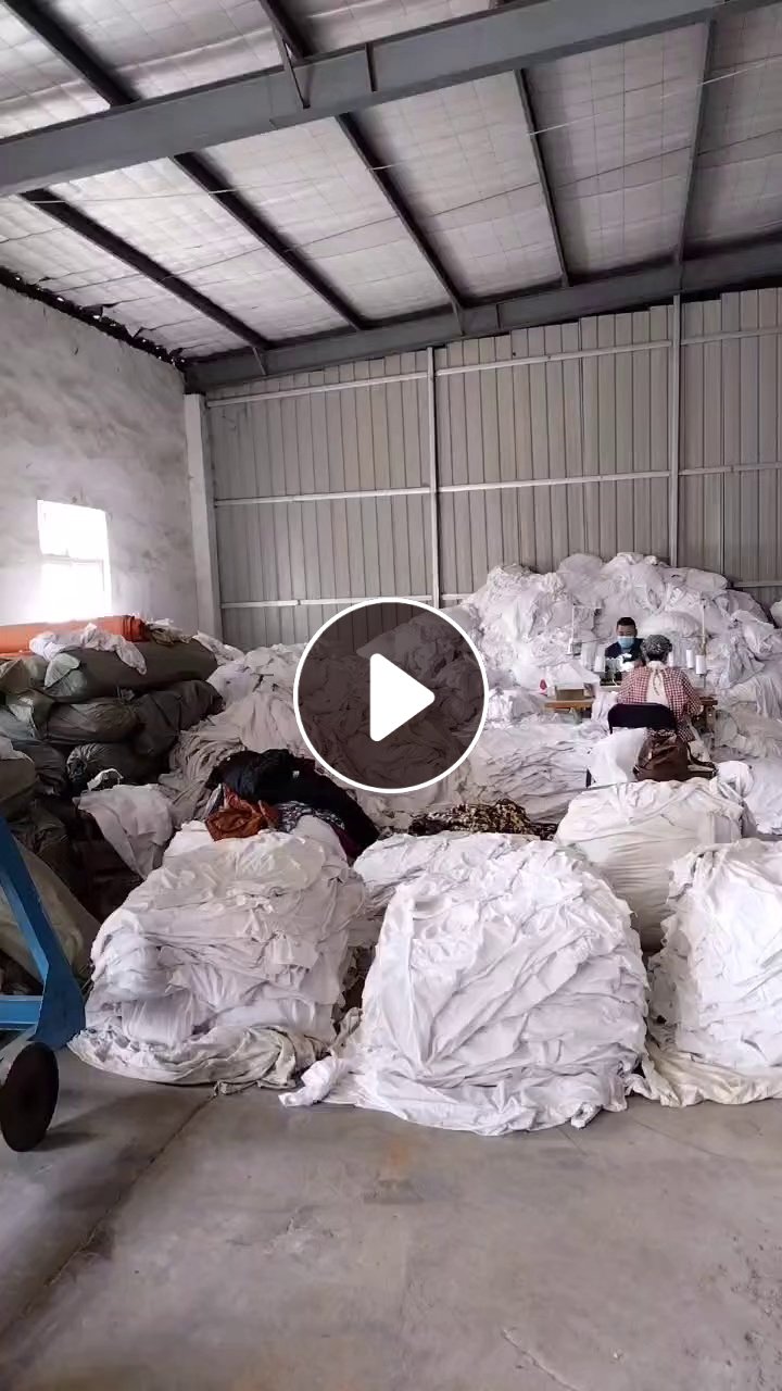 长期回收火车上下来的纯棉床单被罩，床单要90公分斜纹，被罩是要幅宽1.5米，做抛光布轮，月需上百吨