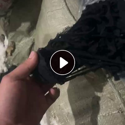 长期出售服装厂裁的杂色锦氨花边废布，锦氨废布，氨纶含量不清楚，现货100吨