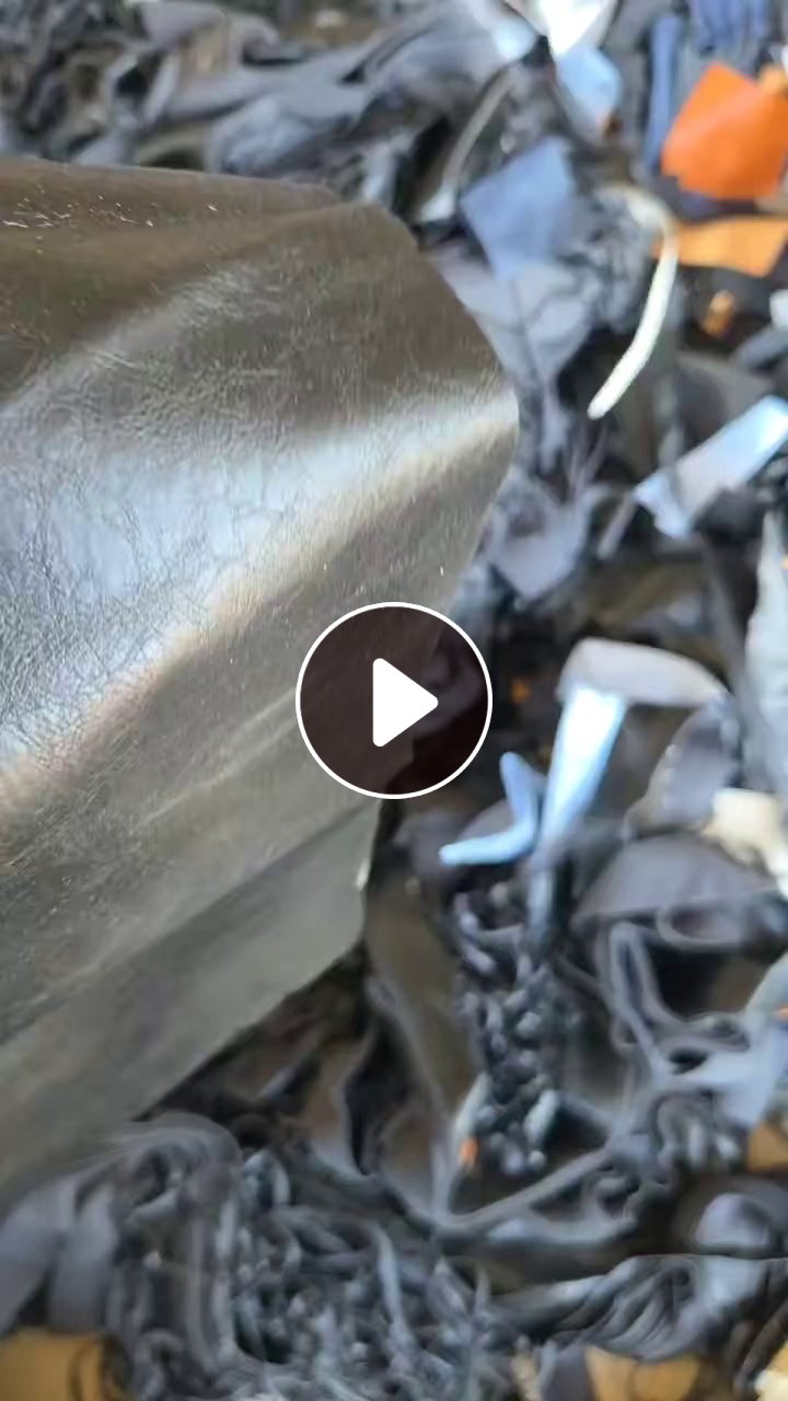 长期出售箱包厂下来的pu皮革边角料，月供十几吨，货在山东菏泽