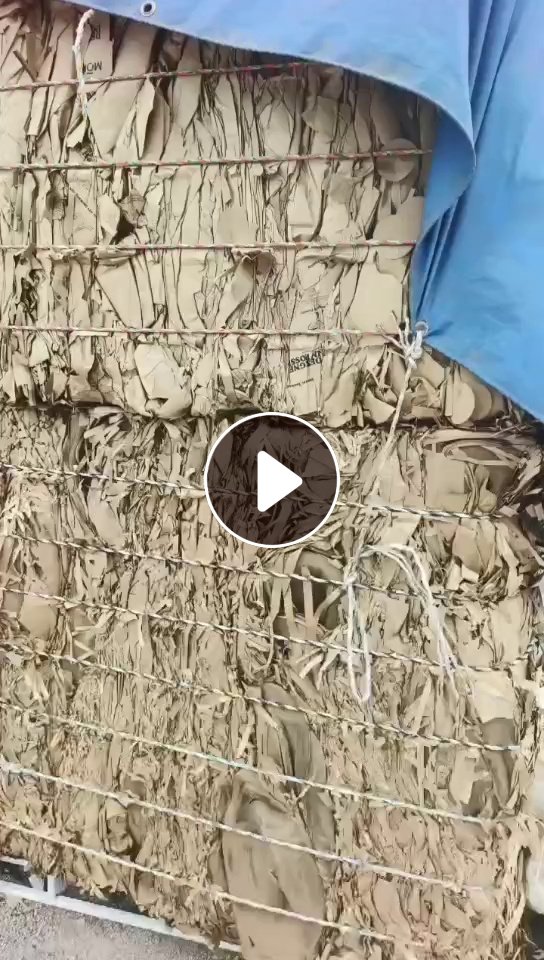 长期出售无膜牛卡纸边角料，大部分俄卡