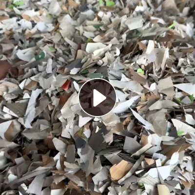 出售中性PVC墙纸破碎料，现货二十吨