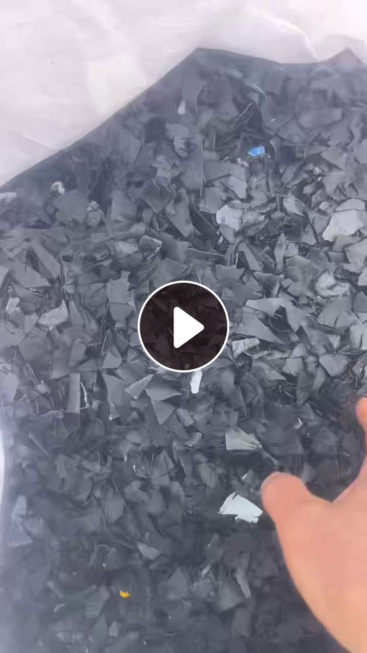 出售滴灌带破碎料，现货30吨