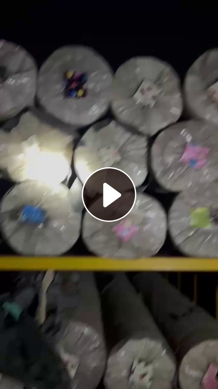 出售PVC库存皮革，以前做桌垫脚垫用，当废料处理，现货有20吨，货在江苏连云港