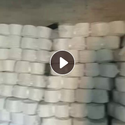 长期出售二等纯棉棉纱，32支，40支，精梳，普梳都有，现货有16吨左右，厂在浙江，河北高阳都有