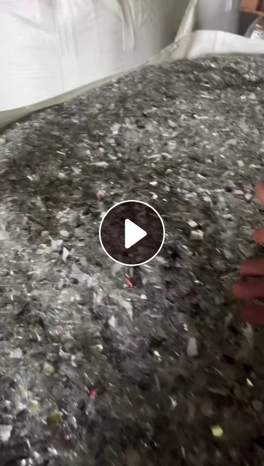 长期出售带标签pet吸塑盒破碎料，小标签