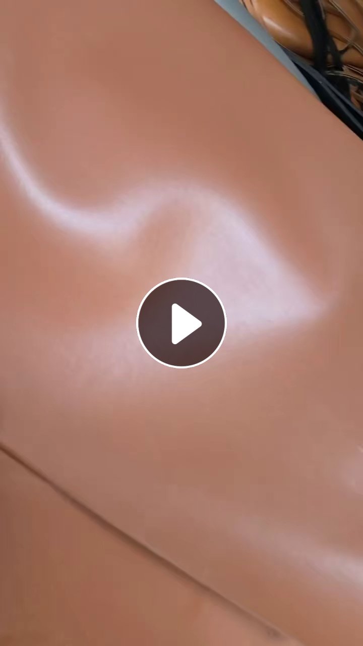 长期出售箱包厂下来的PVC皮革，皮革边角料，月供十几吨，货在山东菏泽