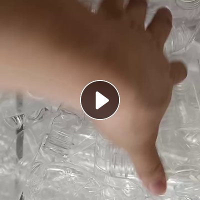 出售PET瓶胚，桶装水PE瓶盖，厂货，长期有货