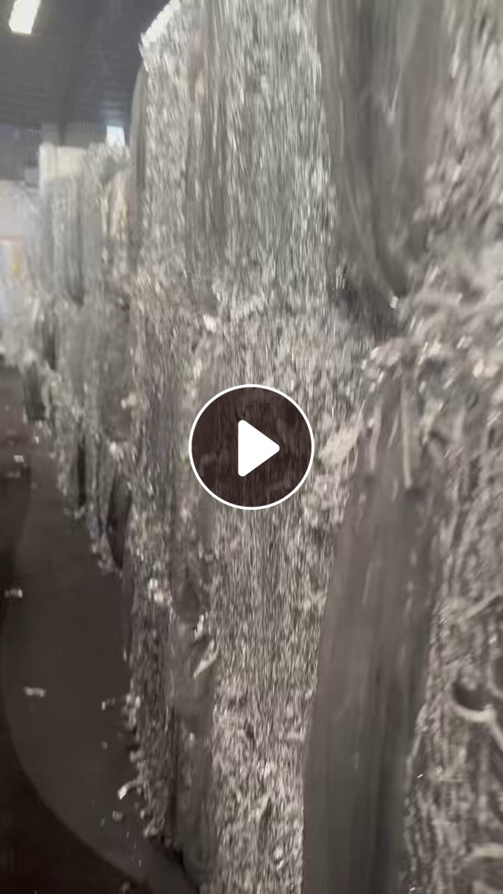 出售白边铝箔，现货100多吨