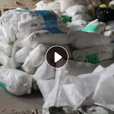 长期出售涤纶加弹丝，涤纶废丝，涤纶丝，月供十几吨，货在河北保定