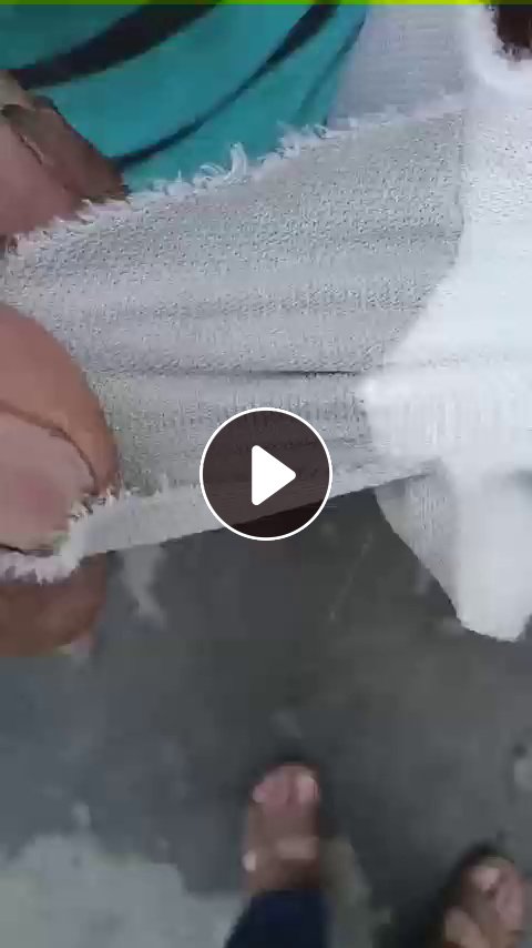 长期出售车顶棚废布，汽车内饰废布边角料，月供十几吨，货在重庆